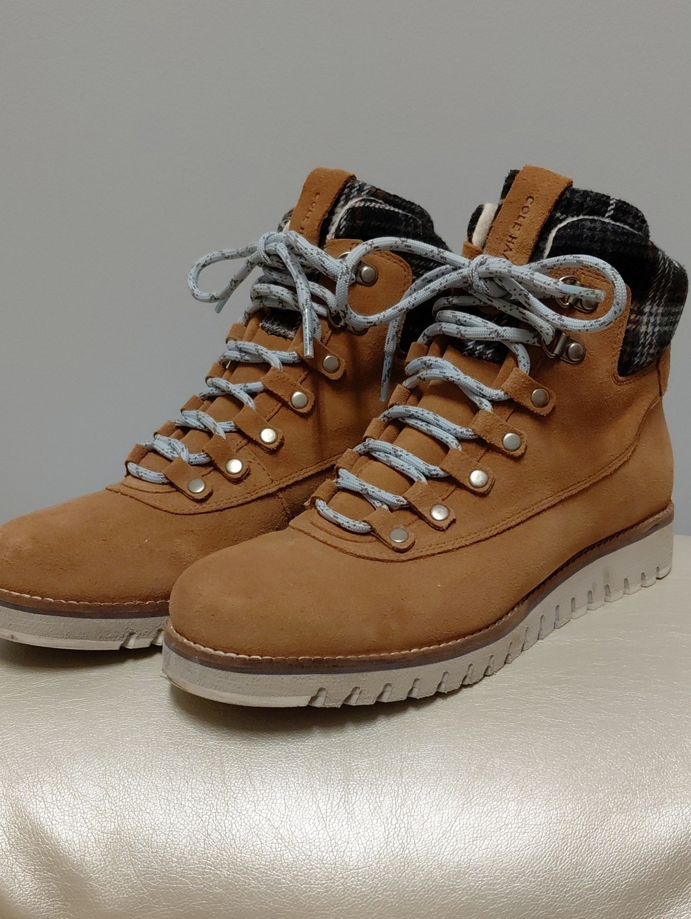 Cole Haan Tan Suede Chukka Hiking Boots with Plaid Collar,Size 8B